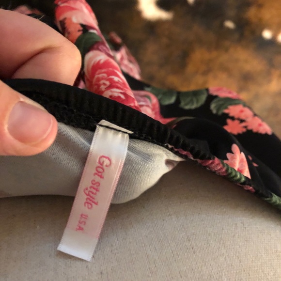 Dress - Picture 2 of 2